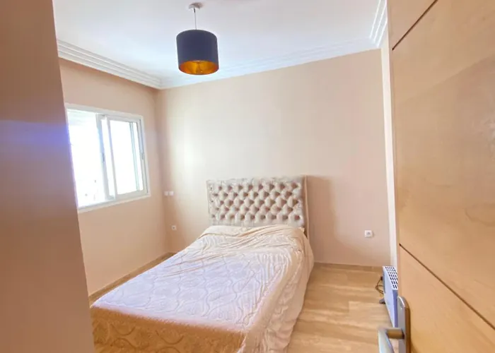 Beachfront Apartment - Luxury